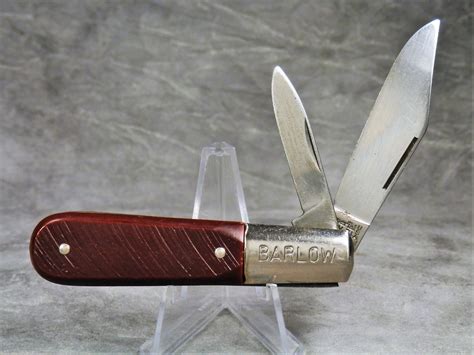The Barlow is a traditional pocket knife that is typically recognized for its lengthened bolster and oval handle. . Barlow knife